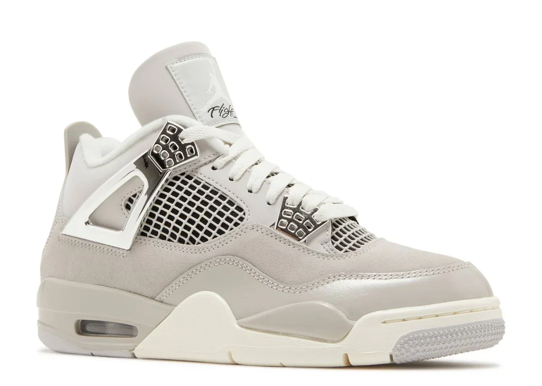 Jordan 4 Retro 'Frozen Moments' - Image 2