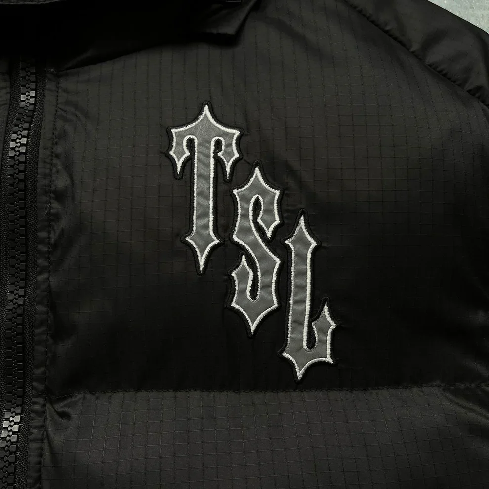 Trapstar Shooters Hooded Puffer Jacket - Black - Image 3