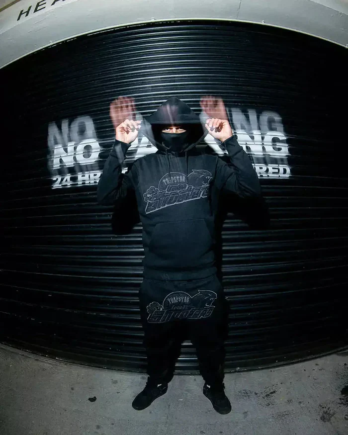 Trapstar Shooters Hooded Tracksuit - Black Monochrome Edition - Image 4